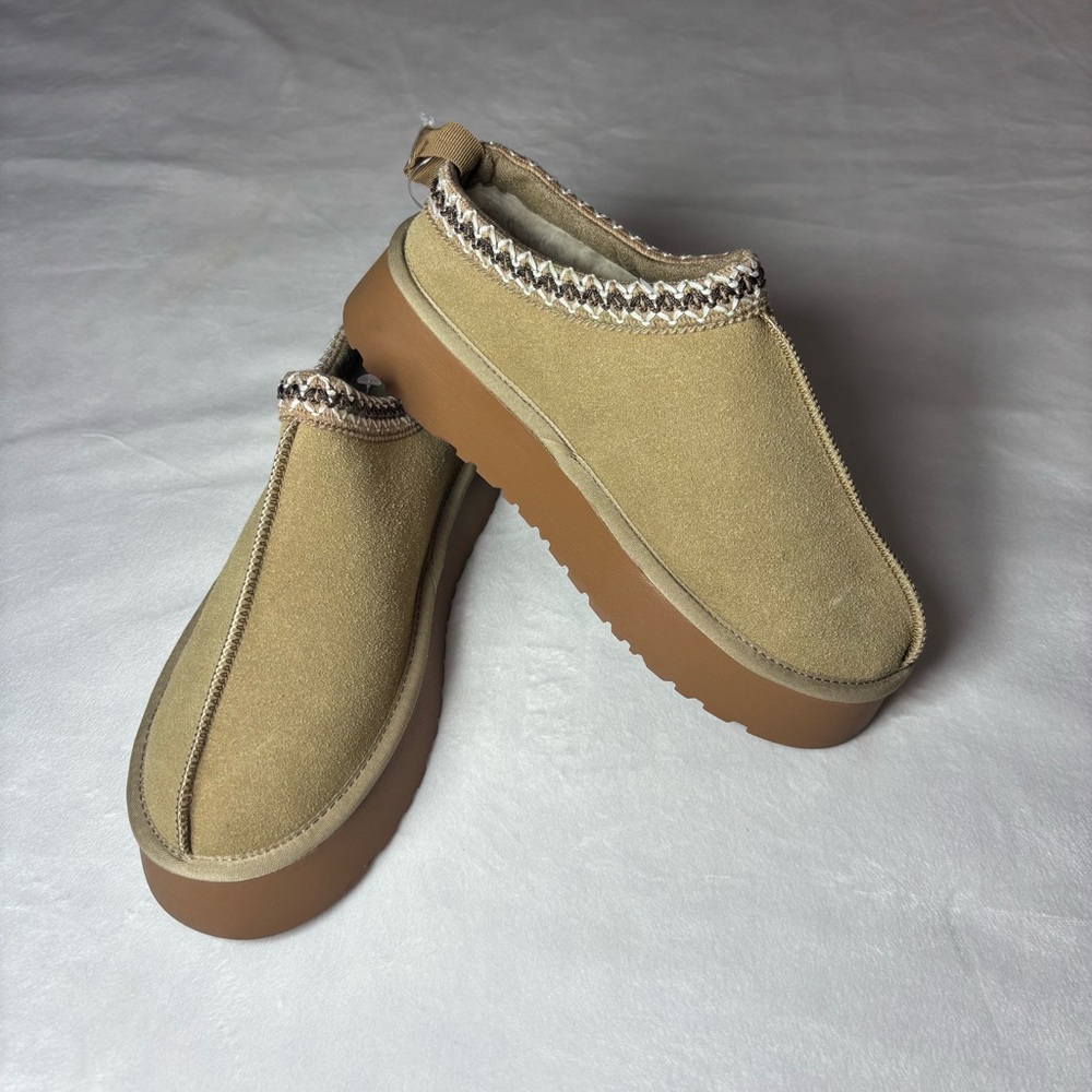 Women’s French Connection Size XL 11/12 Platform Faux Fur Lined Slip On Mules